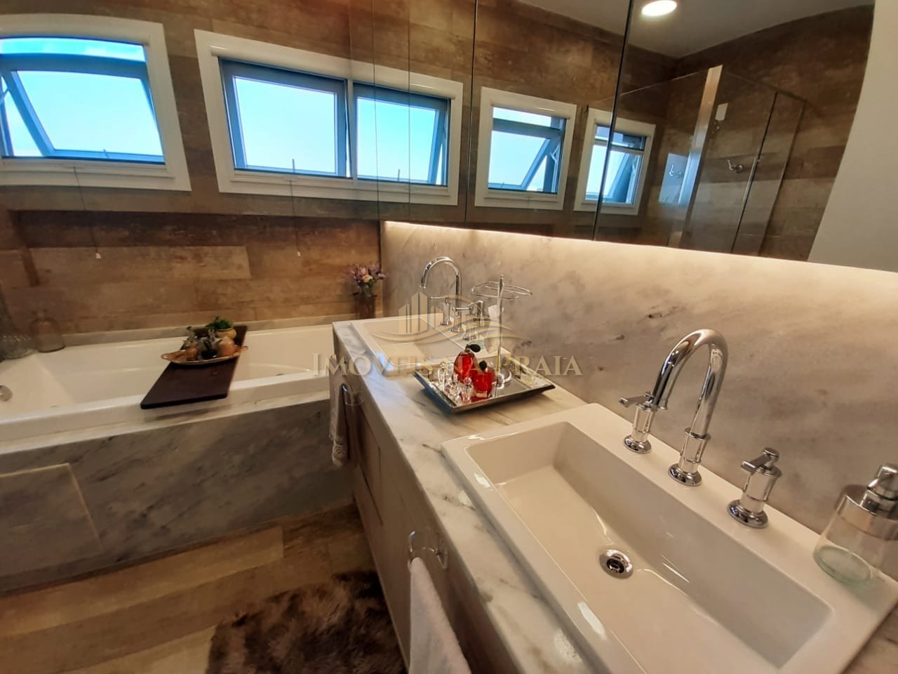 Foto 23 — Casa em Condomínio 5 Dormitório(s) Bairro Quintas