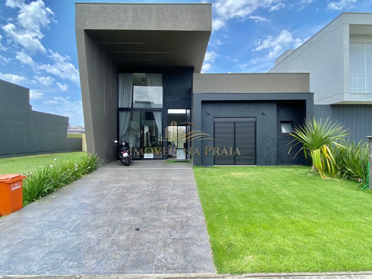 Foto 2 — Casa em Condomínio 4 Dormitório(s)