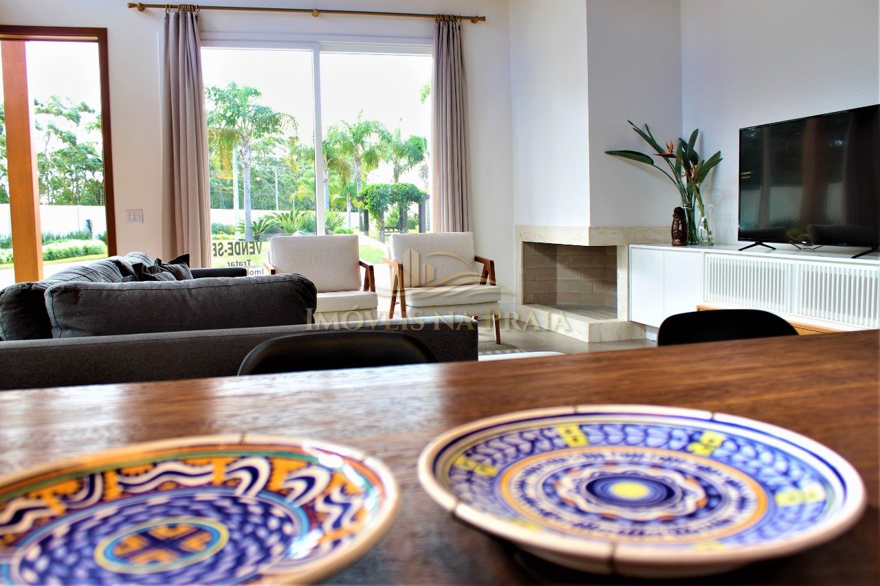 Foto 18 — Casa em Condomínio 4 Dormitório(s) Bairro Malibu B