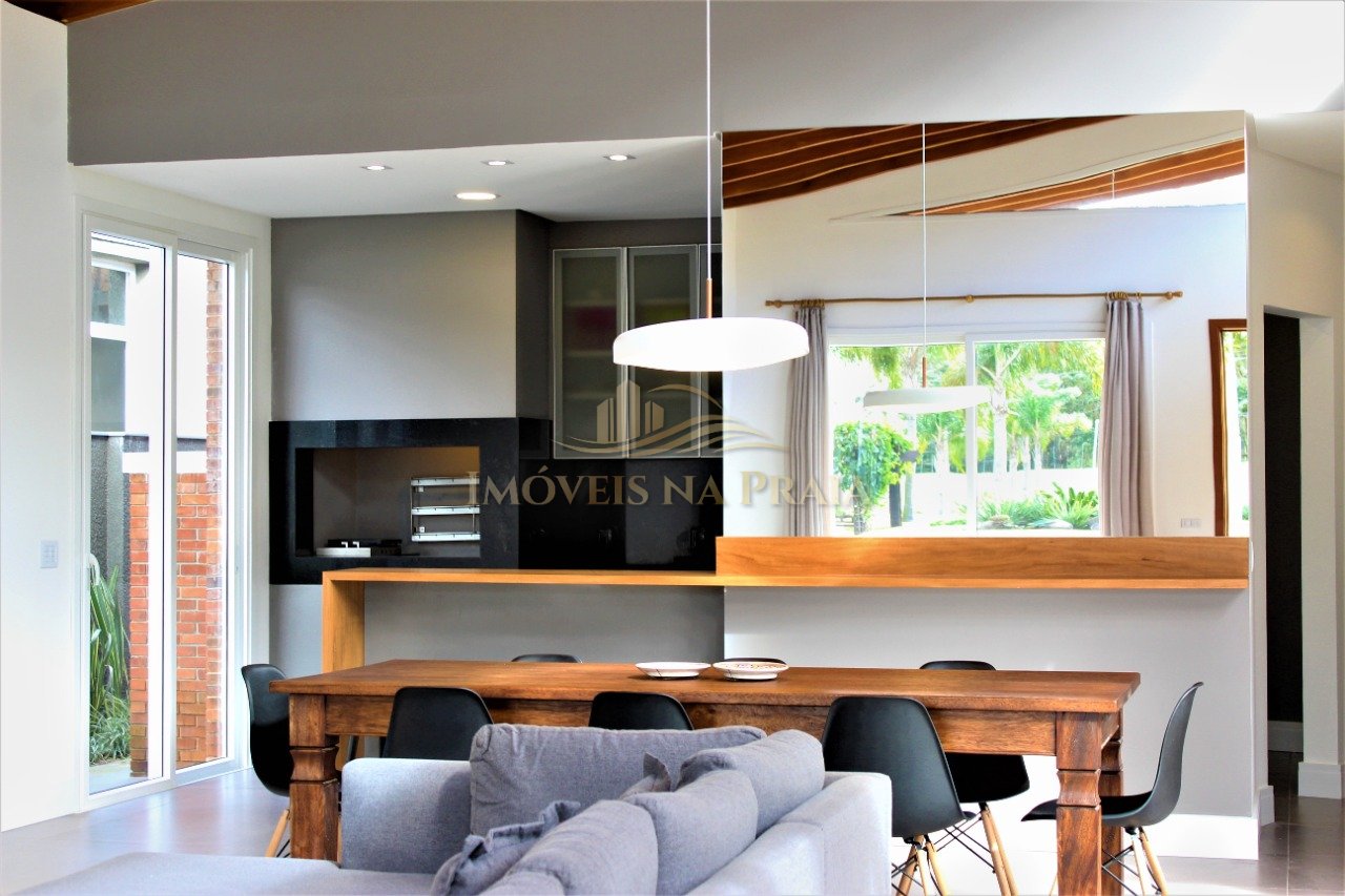 Foto 22 — Casa em Condomínio 4 Dormitório(s) Bairro Malibu B