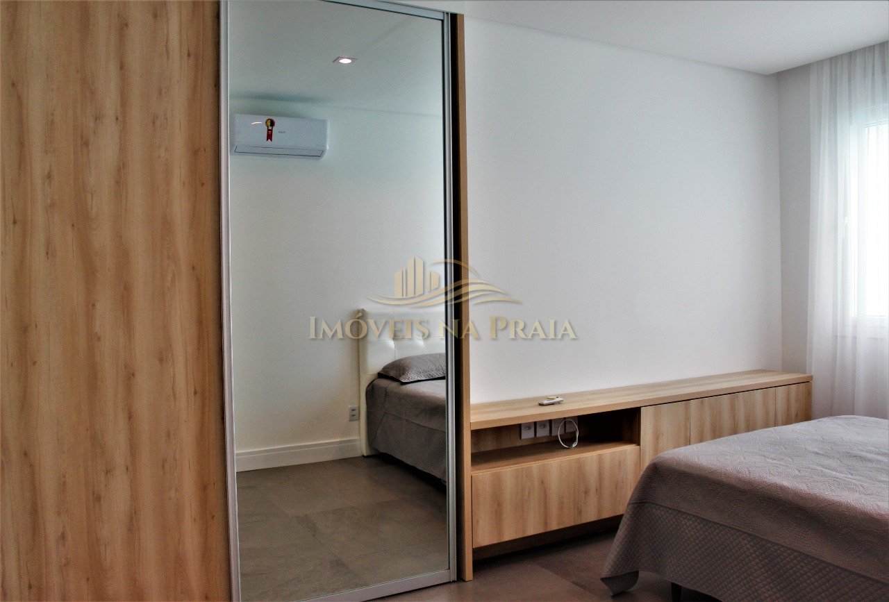 Foto 6 — Casa em Condomínio 4 Dormitório(s) Bairro Malibu B