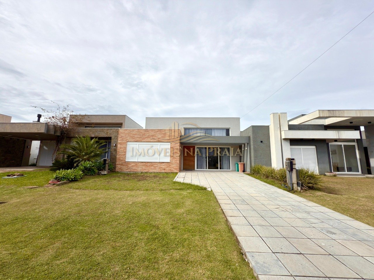 Casa em Condomínio 4 dormitórios no bairro Riviera Xangri-Lá