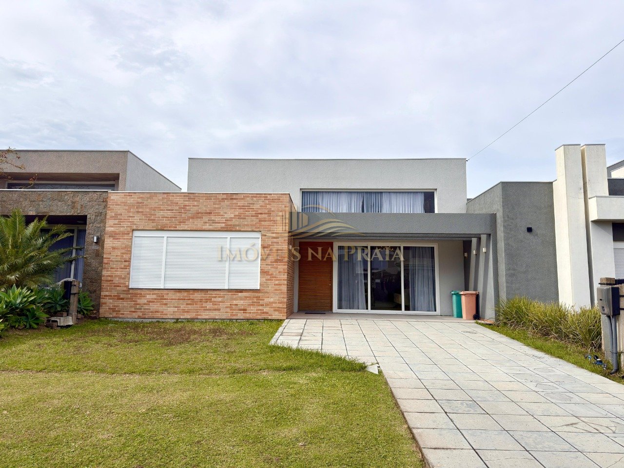 Foto 2 — Casa em Condomínio 4 dormitórios no bairro Riviera Xangri-Lá