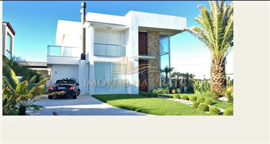 Casa em Condomínio 5 Dormitório(s) Bairro Quintas