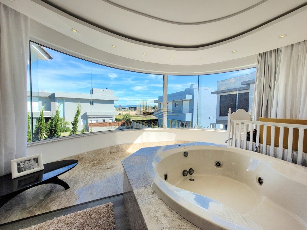 Foto 18 — Casa em Condomínio 4 dormitórios no bairro Playa Vista