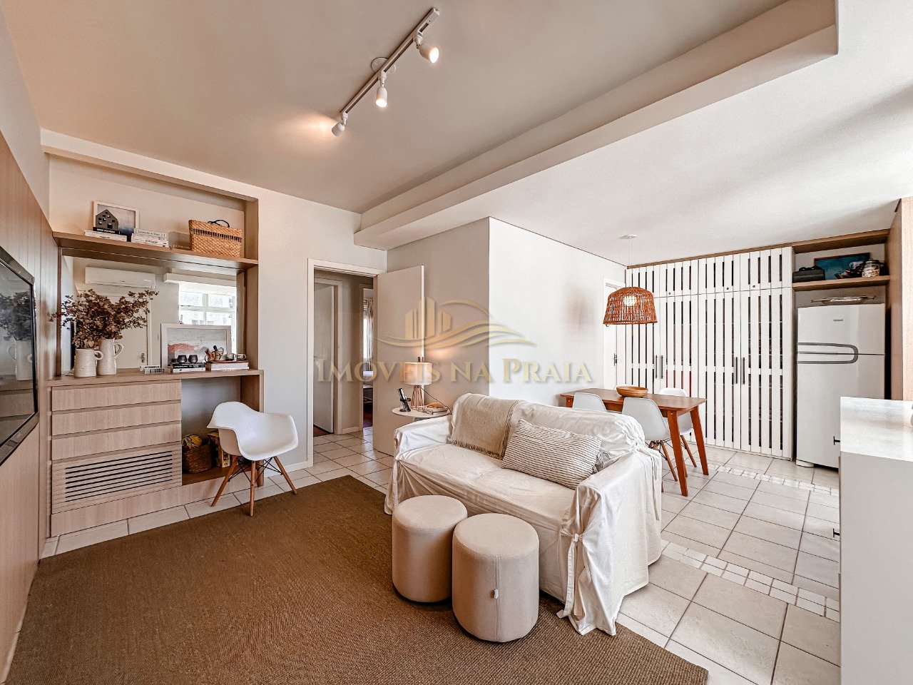 Apartamento 2 dormitórios no bairro Atlântida