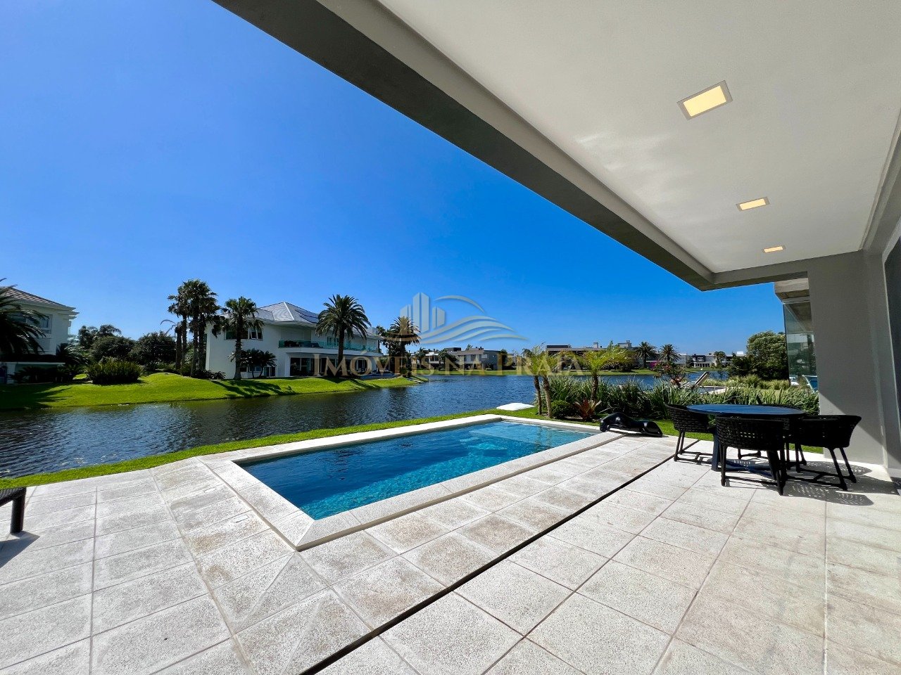 Foto 23 — Casa em Condomínio 5 Dormitório(s) Bairro Enseada