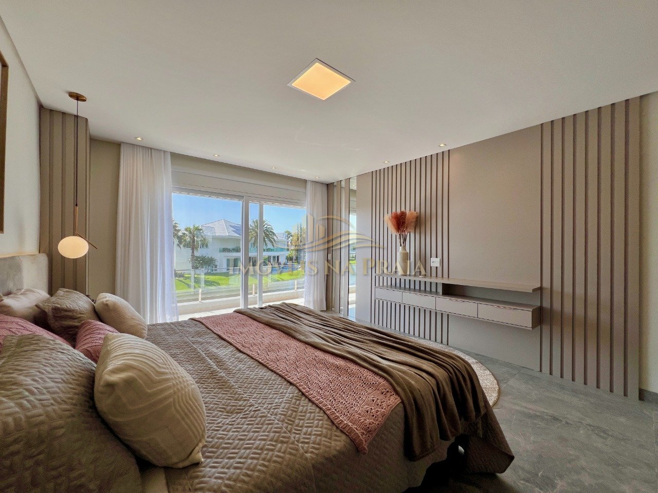 Foto 3 — Casa em Condomínio 5 Dormitório(s) Bairro Enseada