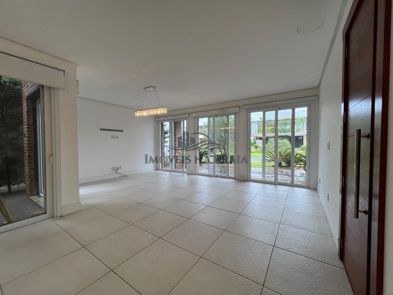 Foto 23 — Casa em Condomínio 5 Dormitório(s) Bairro Villaggi