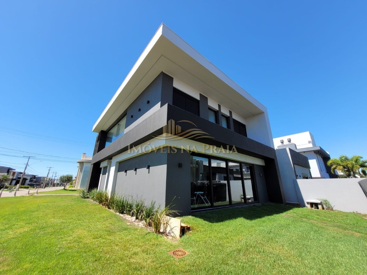 Foto 2 — Casa em Condomínio 4 Dormitório(s)