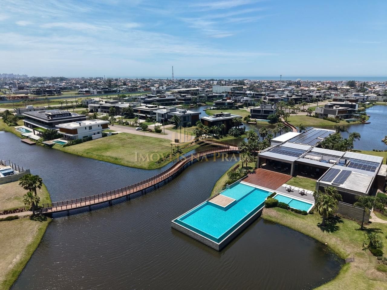 Foto 4 — Casa em Condomínio 5 Dormitório(s) Bairro Sense Xa