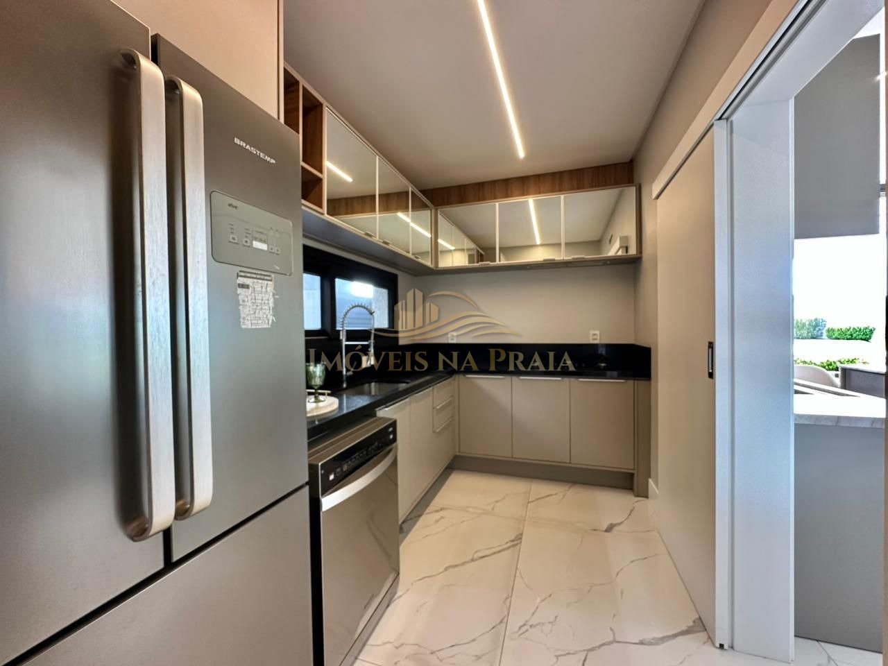 Foto 24 — Casa em Condomínio 5 Dormitório(s) Bairro Sense Xa