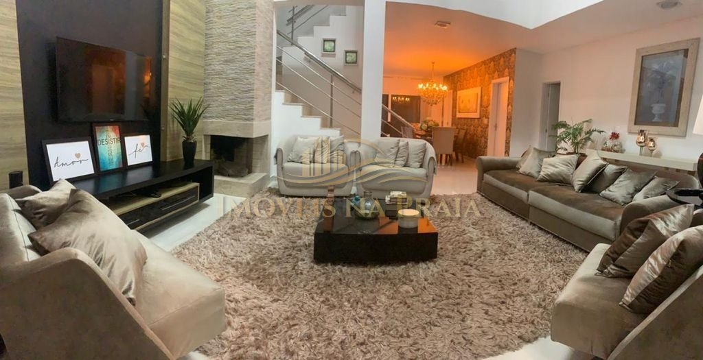 Casa em Condomínio 3 Dormitório(s) Bairro Quintas