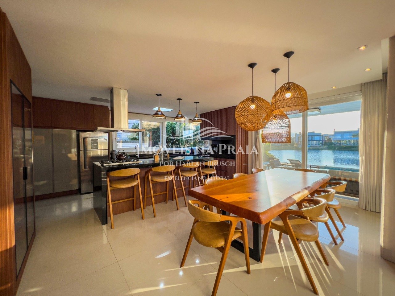 Foto 27 — Casa em Condomínio 4 Dormitório(s) Bairro Celebrat