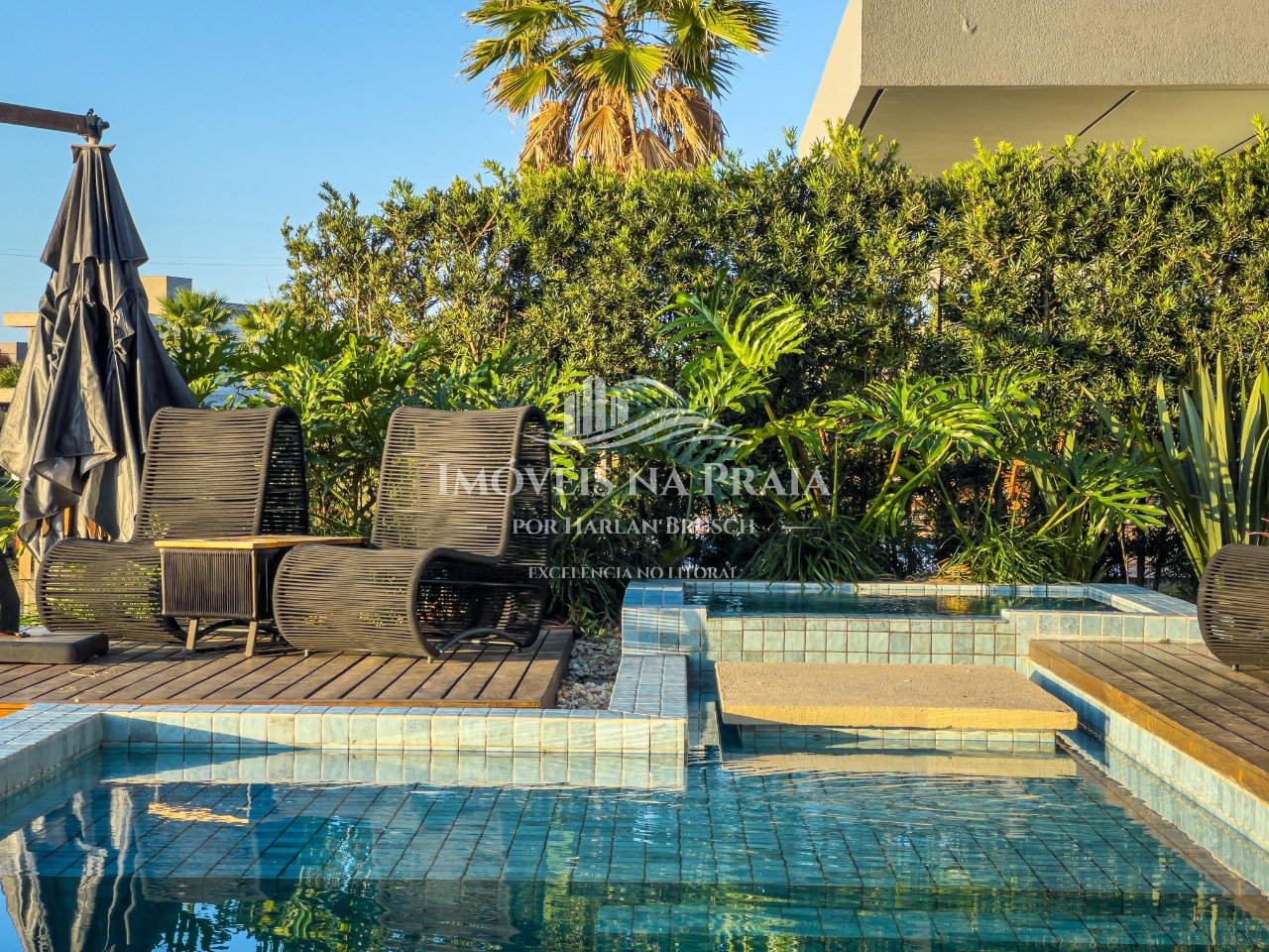 Foto 9 — Casa em Condomínio 4 Dormitório(s) Bairro Celebrat