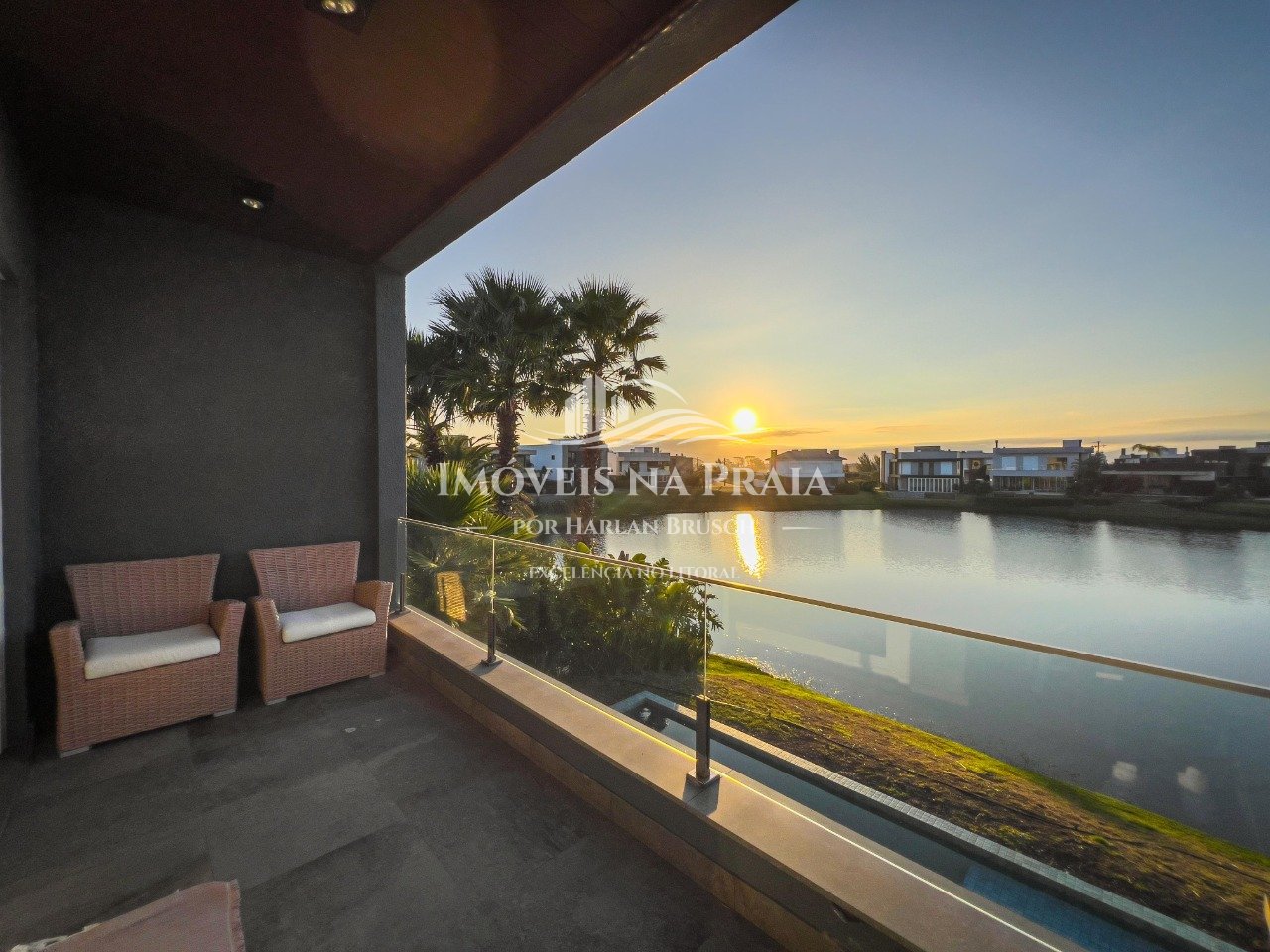 Foto 48 — Casa em Condomínio 4 Dormitório(s) Bairro Celebrat