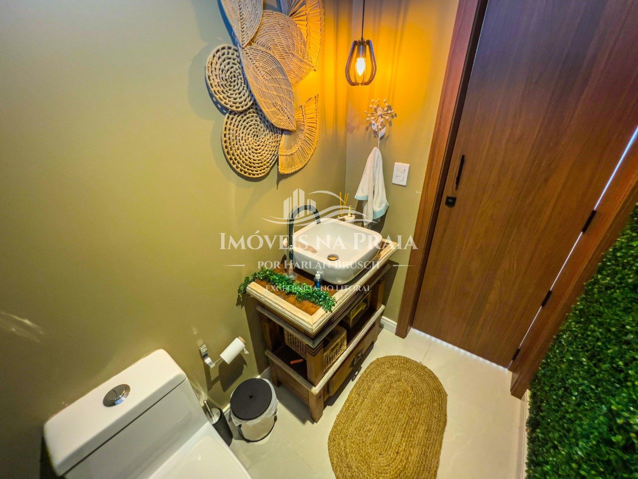 Foto 25 — Casa em Condomínio 4 Dormitório(s) Bairro Celebrat