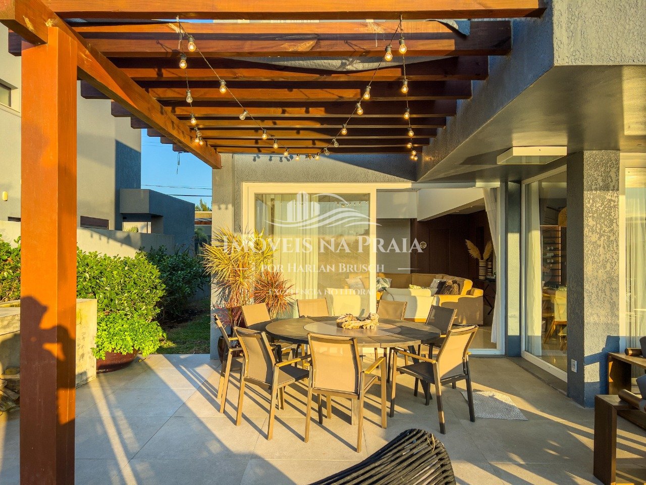 Foto 38 — Casa em Condomínio 4 Dormitório(s) Bairro Celebrat