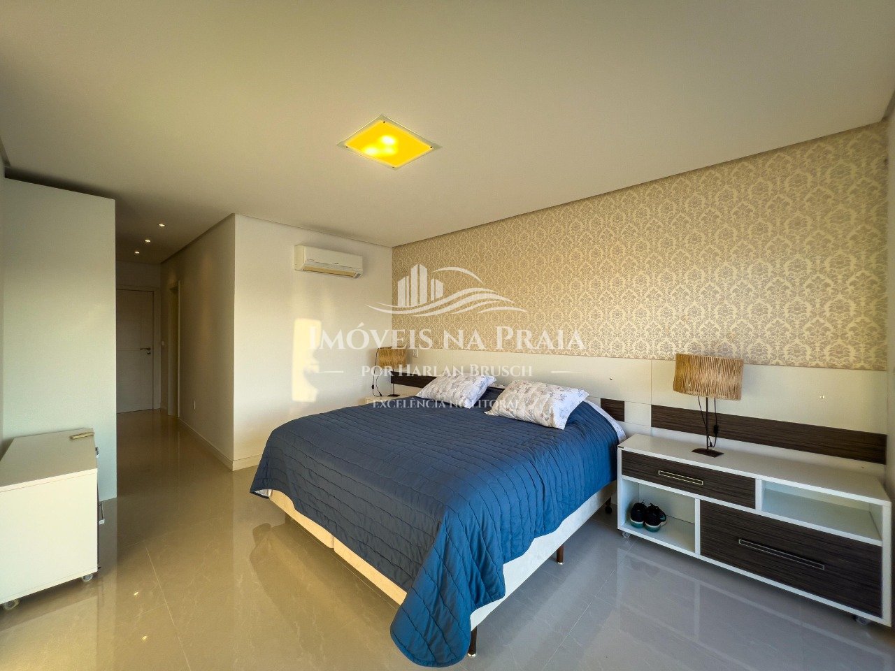 Foto 46 — Casa em Condomínio 4 Dormitório(s) Bairro Celebrat