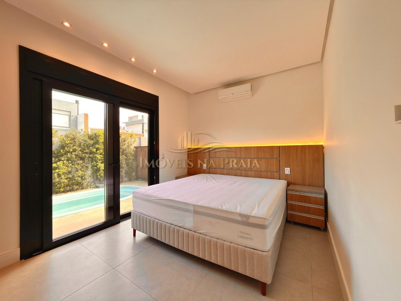 Foto 23 — Casa em Condomínio 4 dormitórios no bairro Sea Coast