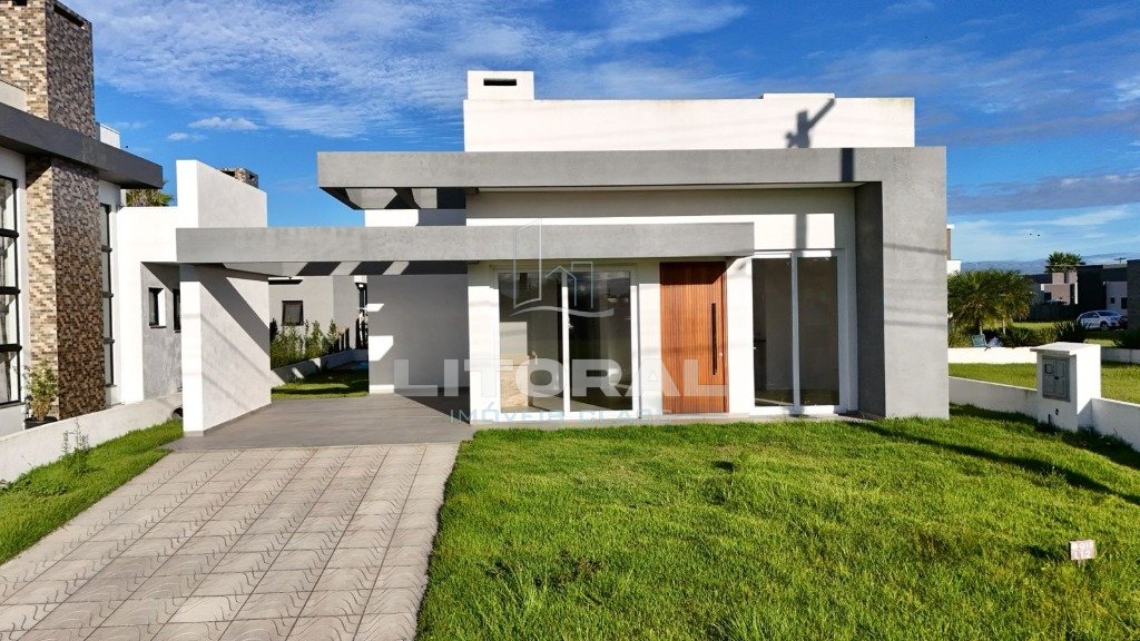 Casa em Condomínio 3 Dormitório(s) Bairro Dubai Re