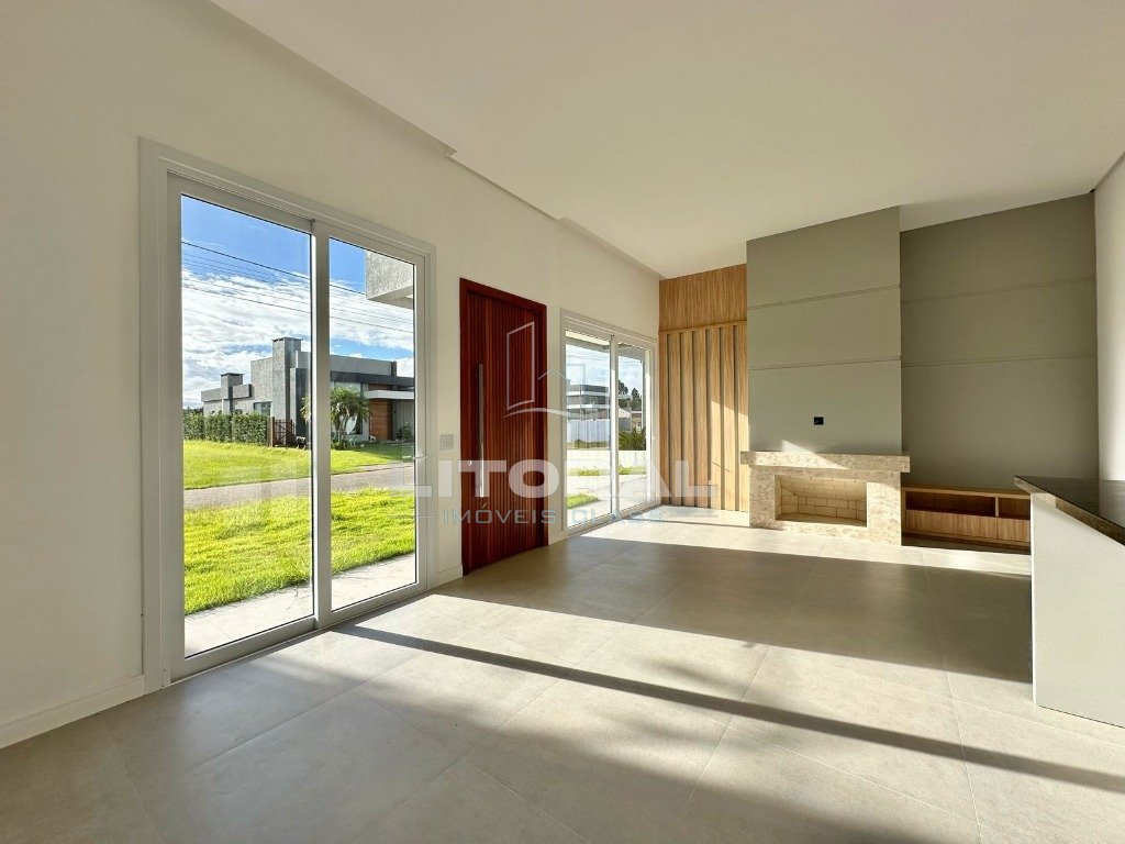 Foto 2 — Casa em Condomínio 3 Dormitório(s) Bairro Dubai Re