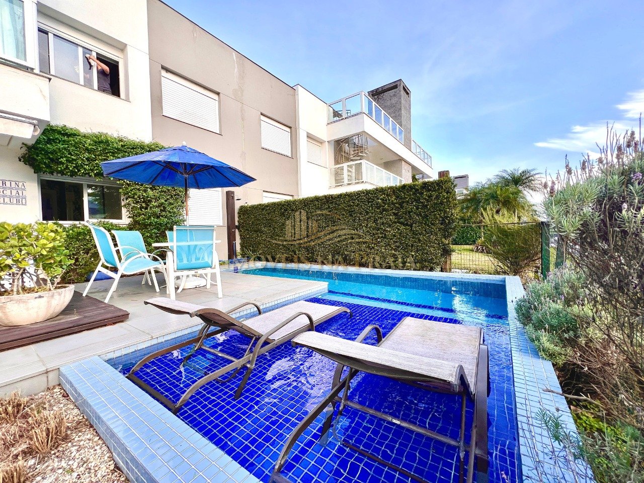 Casa em Condomínio 3 dormitórios no bairro Rossi Atlântida