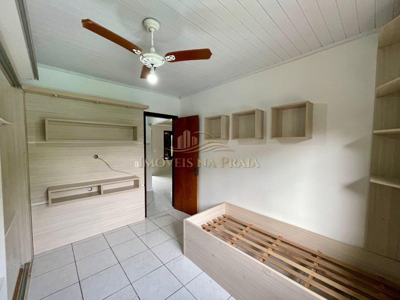 Foto 10 — Casa 2 Dormitório(s) Bairro Noiva do Mar