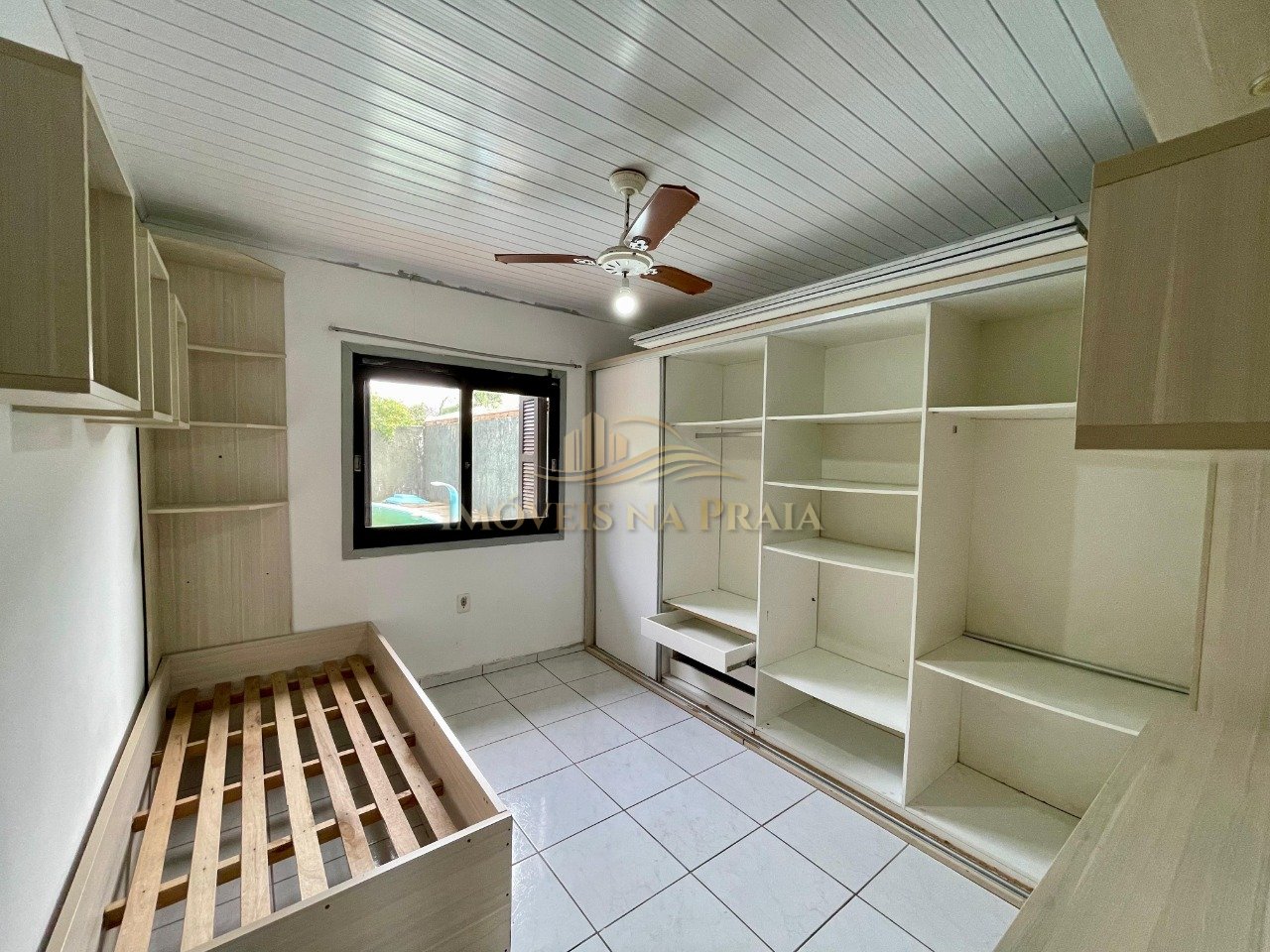 Foto 9 — Casa 2 Dormitório(s) Bairro Noiva do Mar