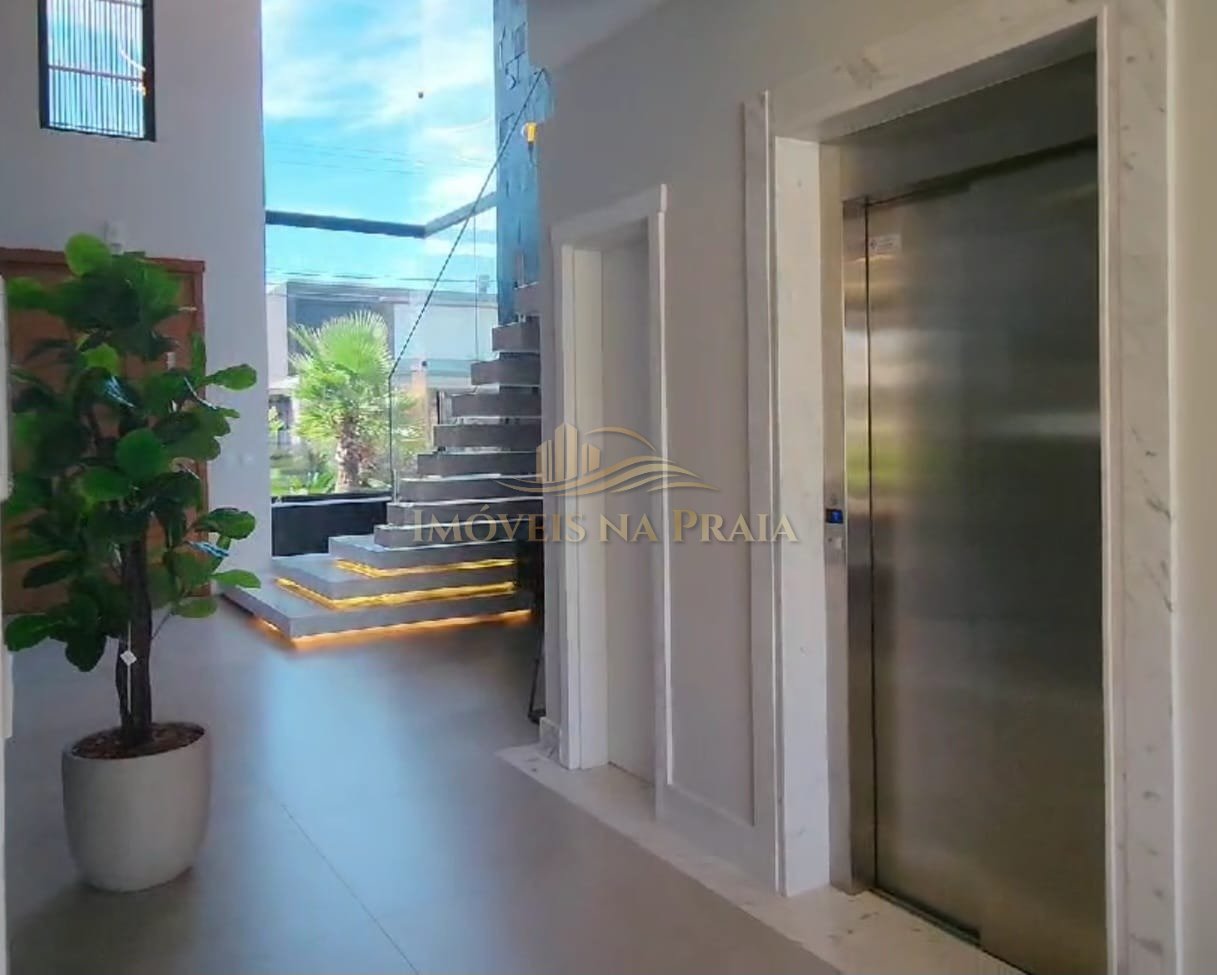 Foto 7 — Casa em Condomínio 5 Dormitório(s) Bairro Celebrat