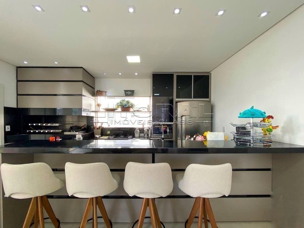 Foto 10 — Casa em Condomínio 4 Dormitório(s) Bairro Dubai Re