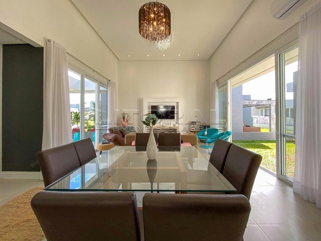 Foto 7 — Casa em Condomínio 4 Dormitório(s) Bairro Dubai Re