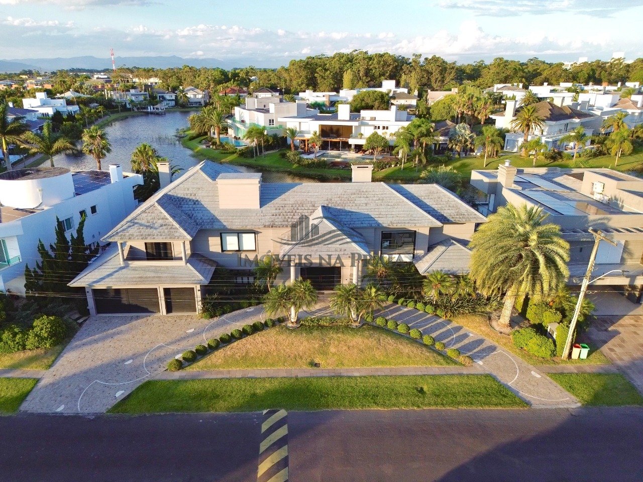 Foto 38 — Casa em Condomínio 5 Dormitório(s) Bairro Atlântid