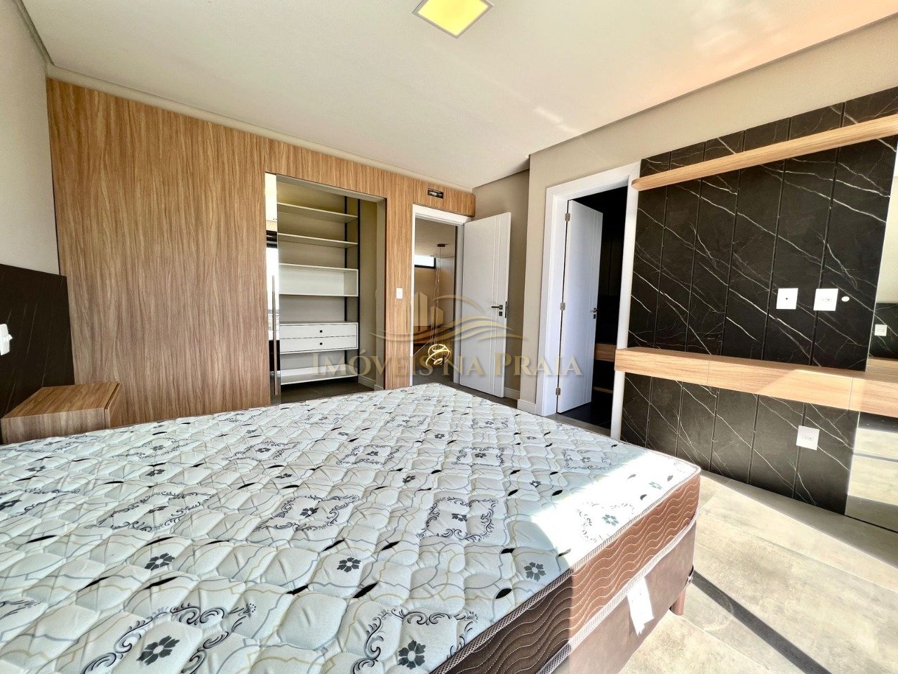 Foto 36 — Casa em Condomínio 4 Dormitório(s) Bairro Riviera