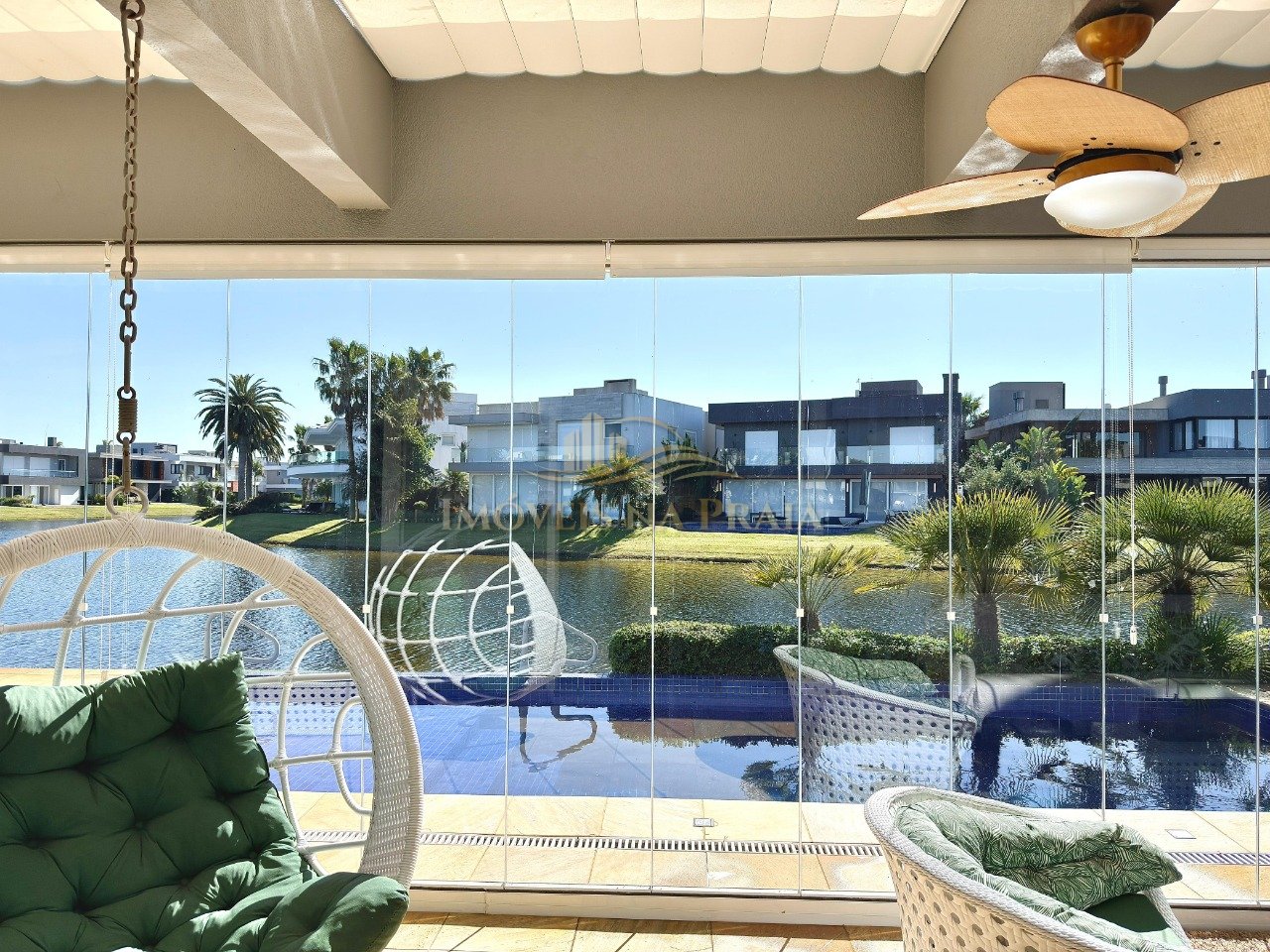 Foto 15 — Casa em Condomínio 5 Dormitório(s) Bairro Enseada