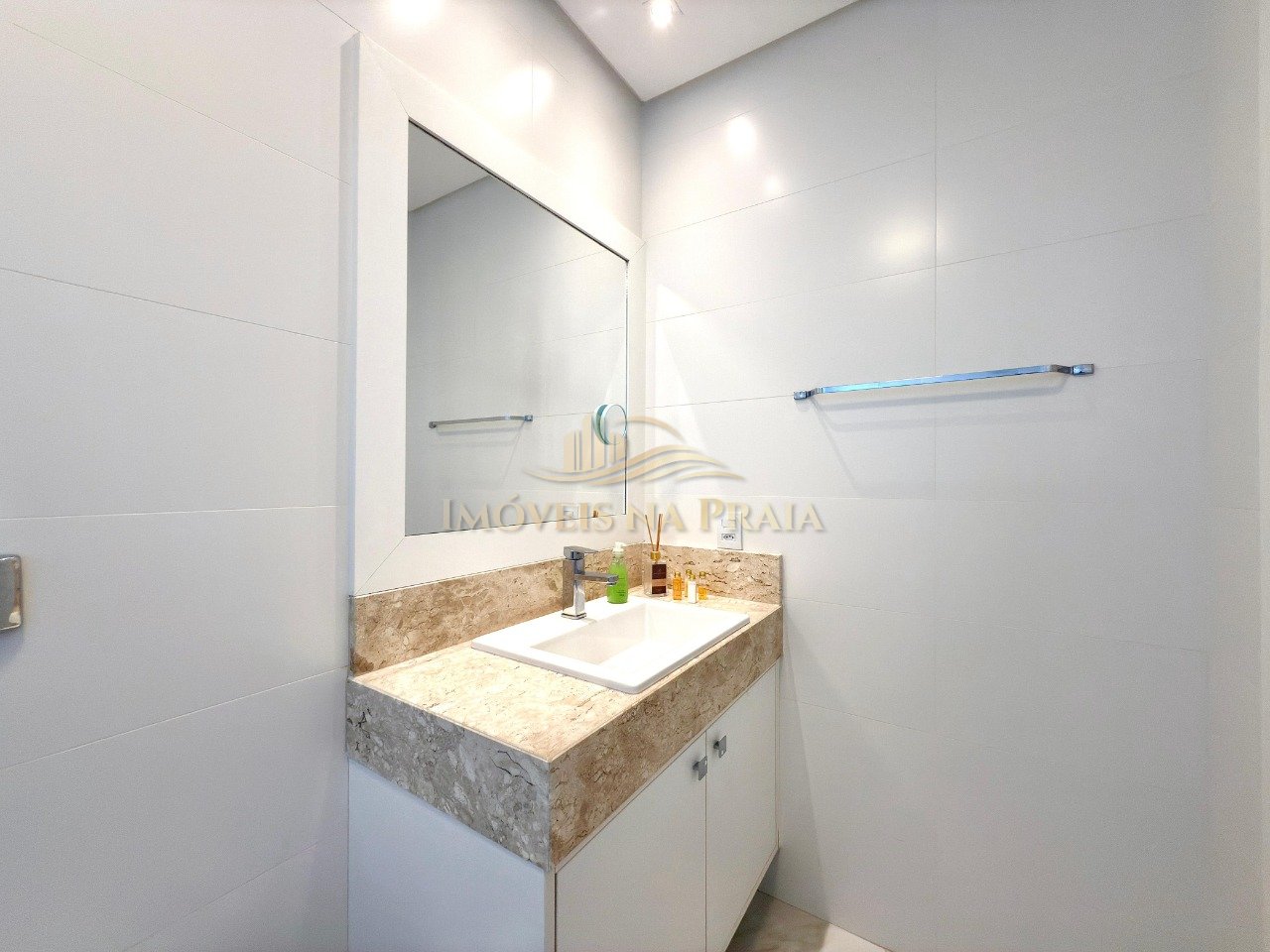 Foto 24 — Casa em Condomínio 5 Dormitório(s) Bairro Enseada