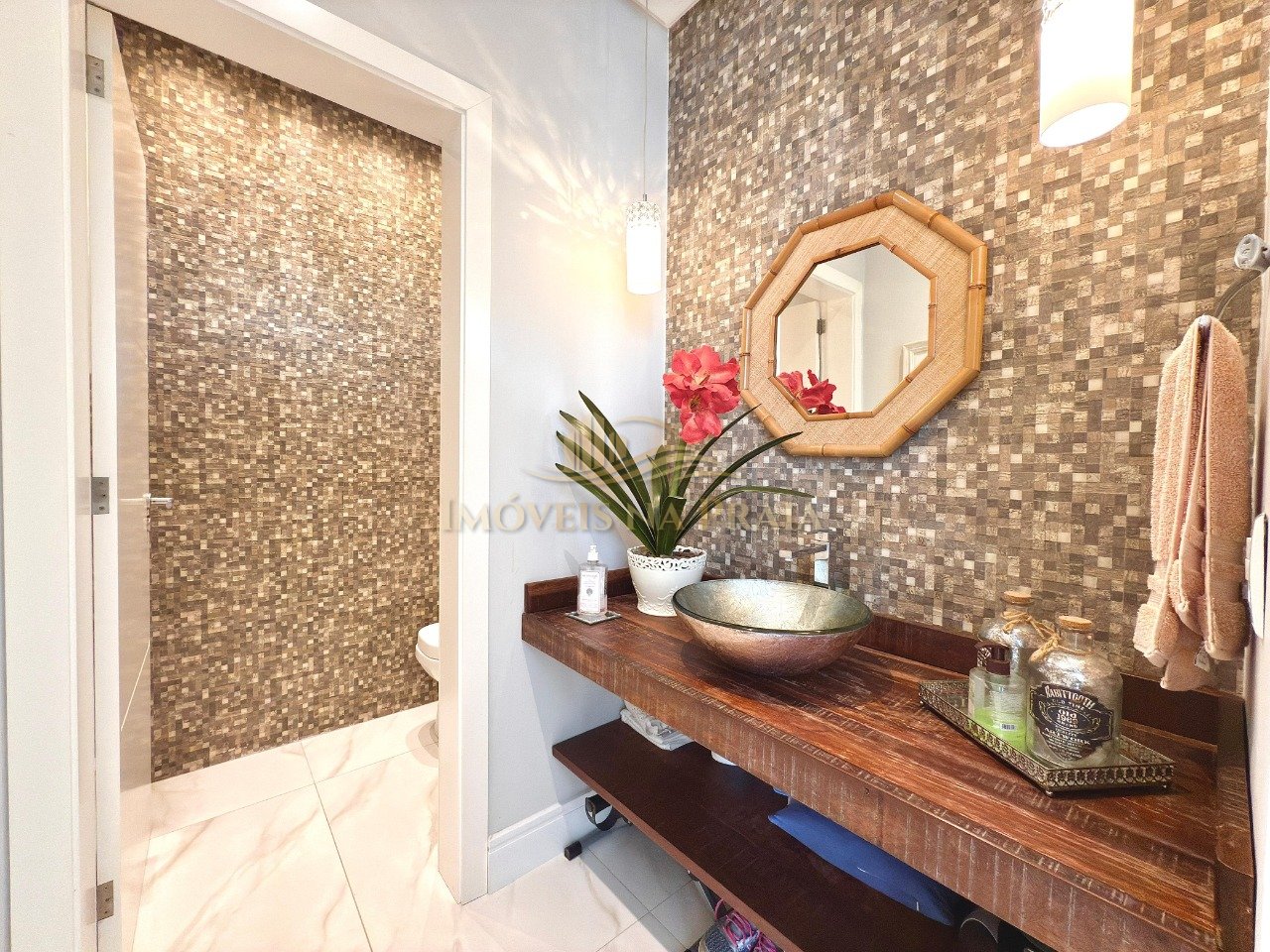 Foto 12 — Casa em Condomínio 5 Dormitório(s) Bairro Enseada