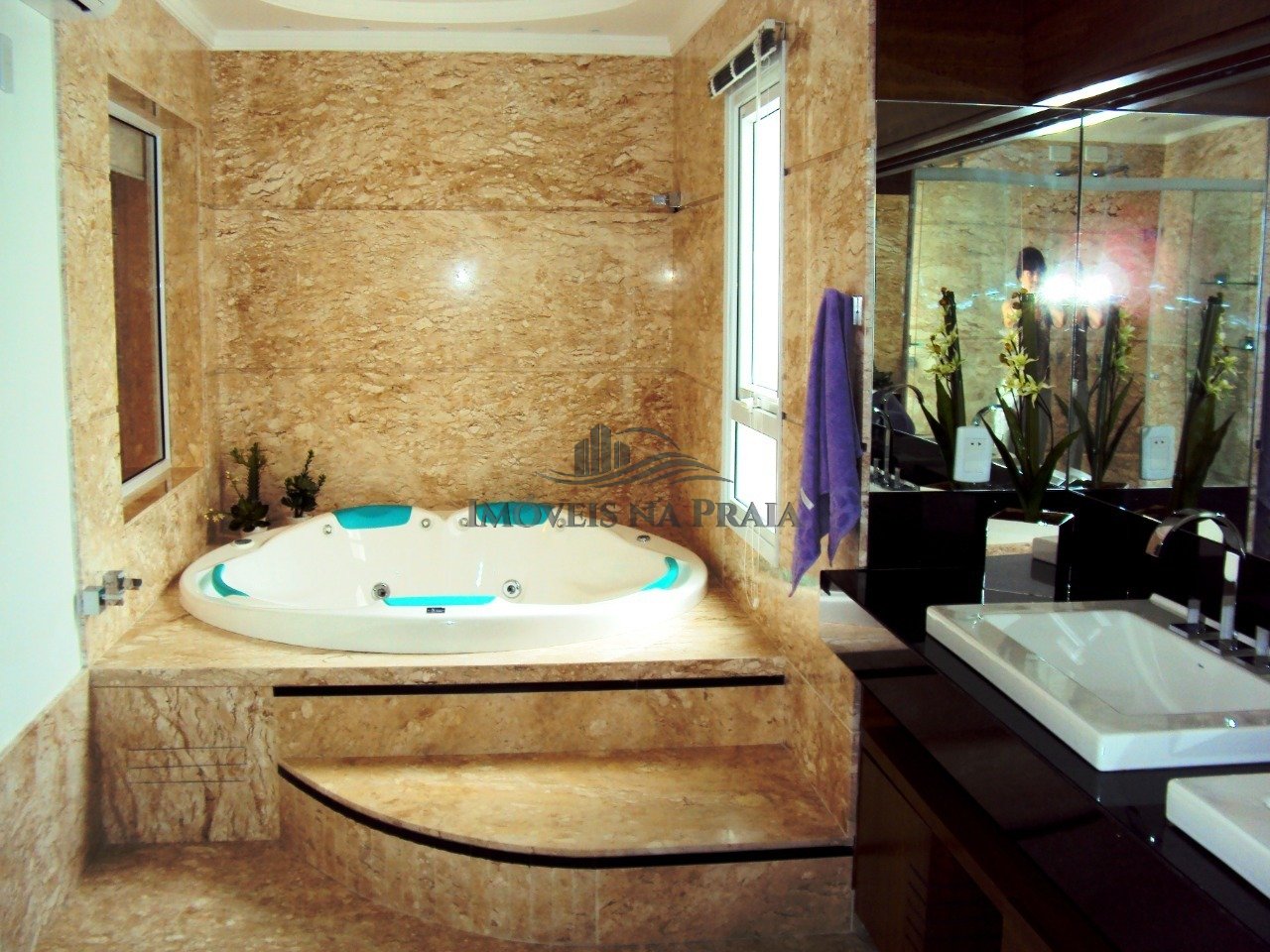 Foto 30 — Casa em Condomínio 6 Dormitório(s) Bairro Atlântid