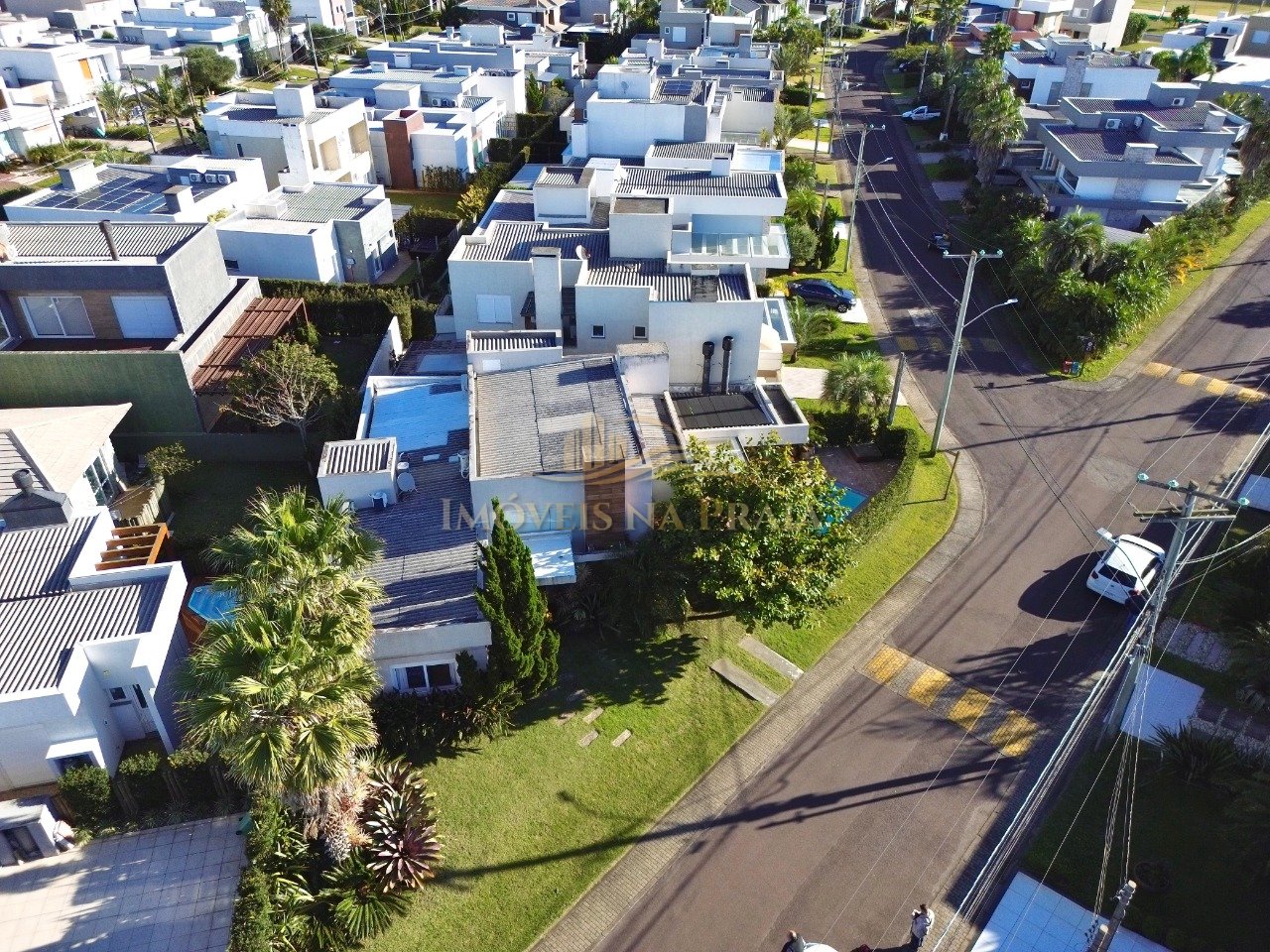 Foto 2 — Casa em Condomínio 4 dormitórios no bairro Las Palmas