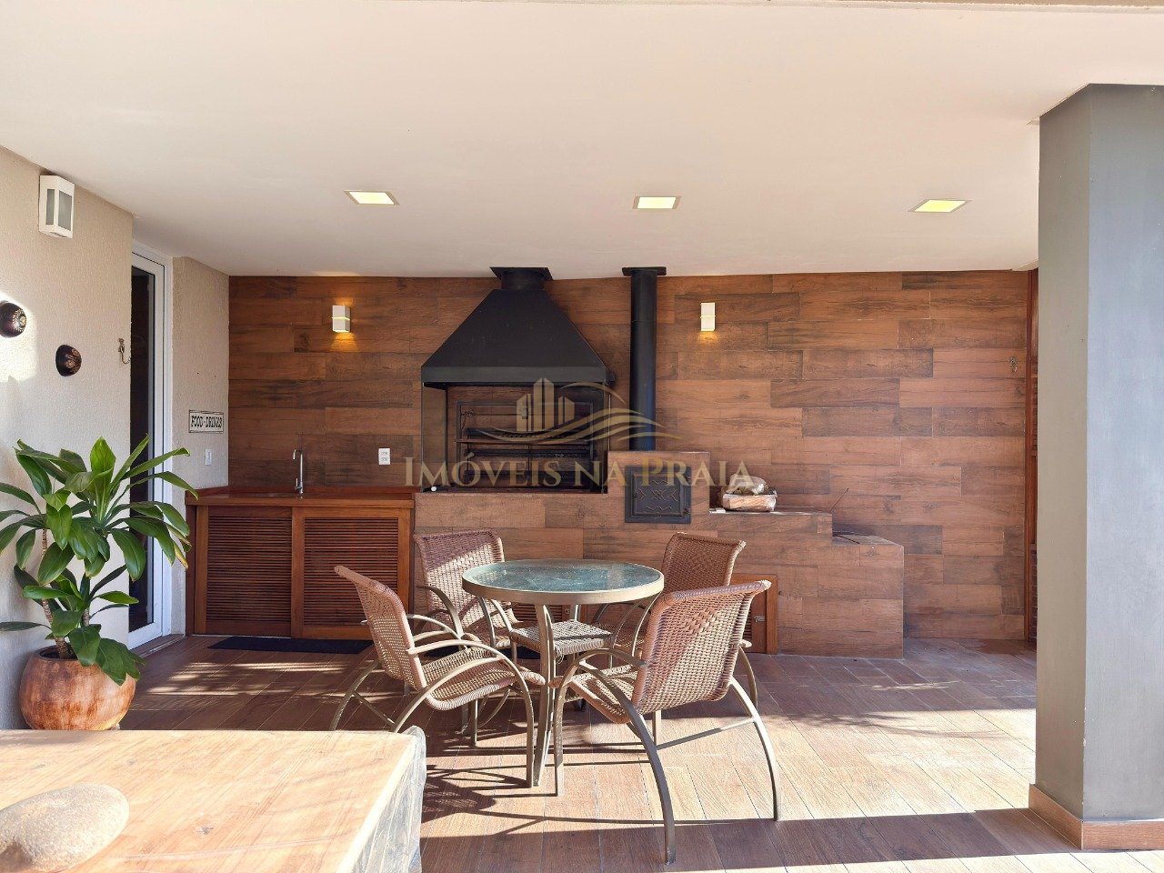 Foto 13 — Casa em Condomínio 4 dormitórios no bairro Las Palmas