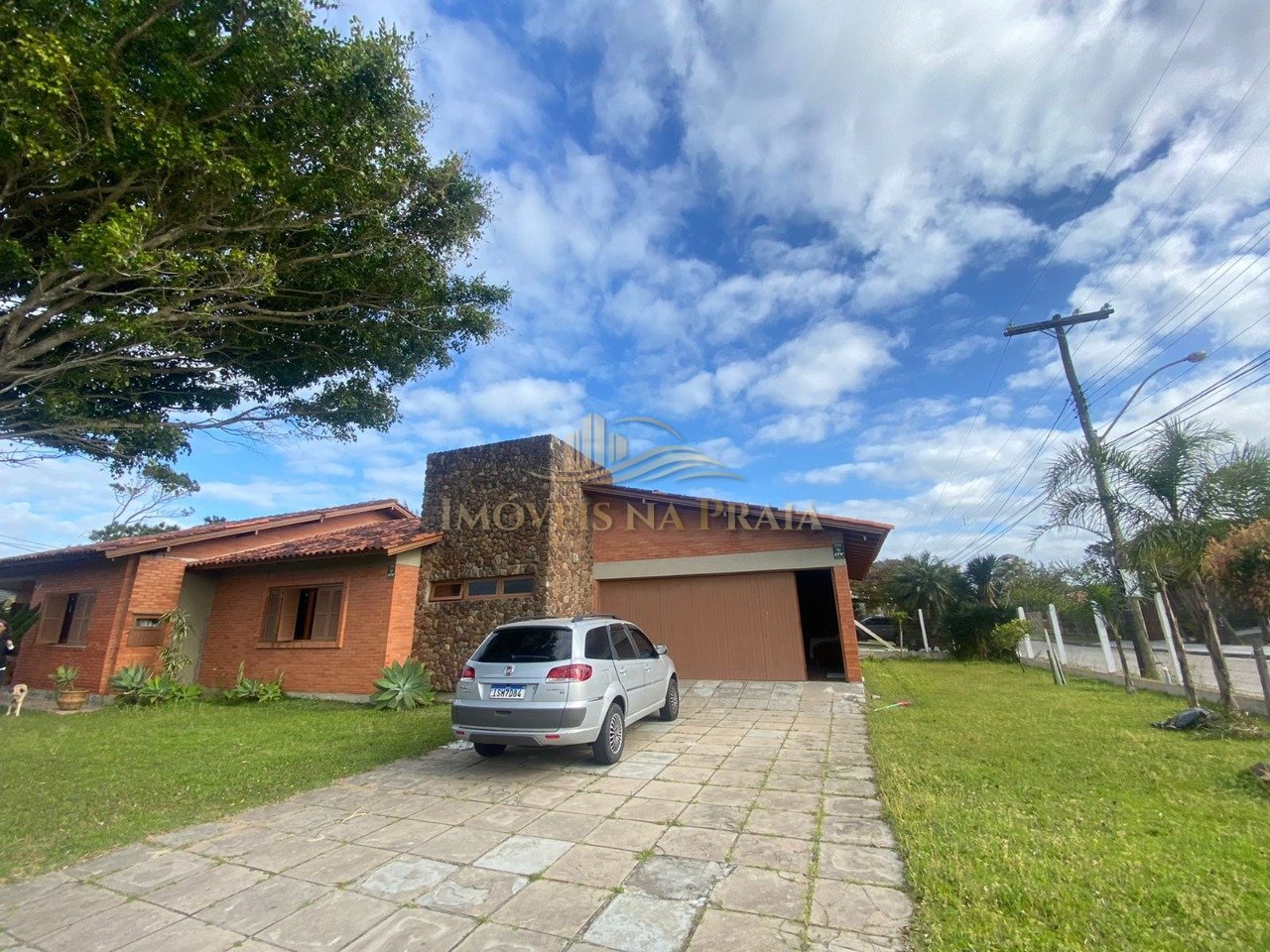 Foto 2 — Casa 4 Dormitório(s) Bairro Atlântida