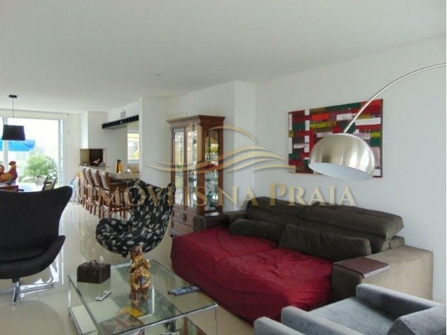 Foto 2 — Casa em Condomínio 4 dormitórios no bairro Las Palmas