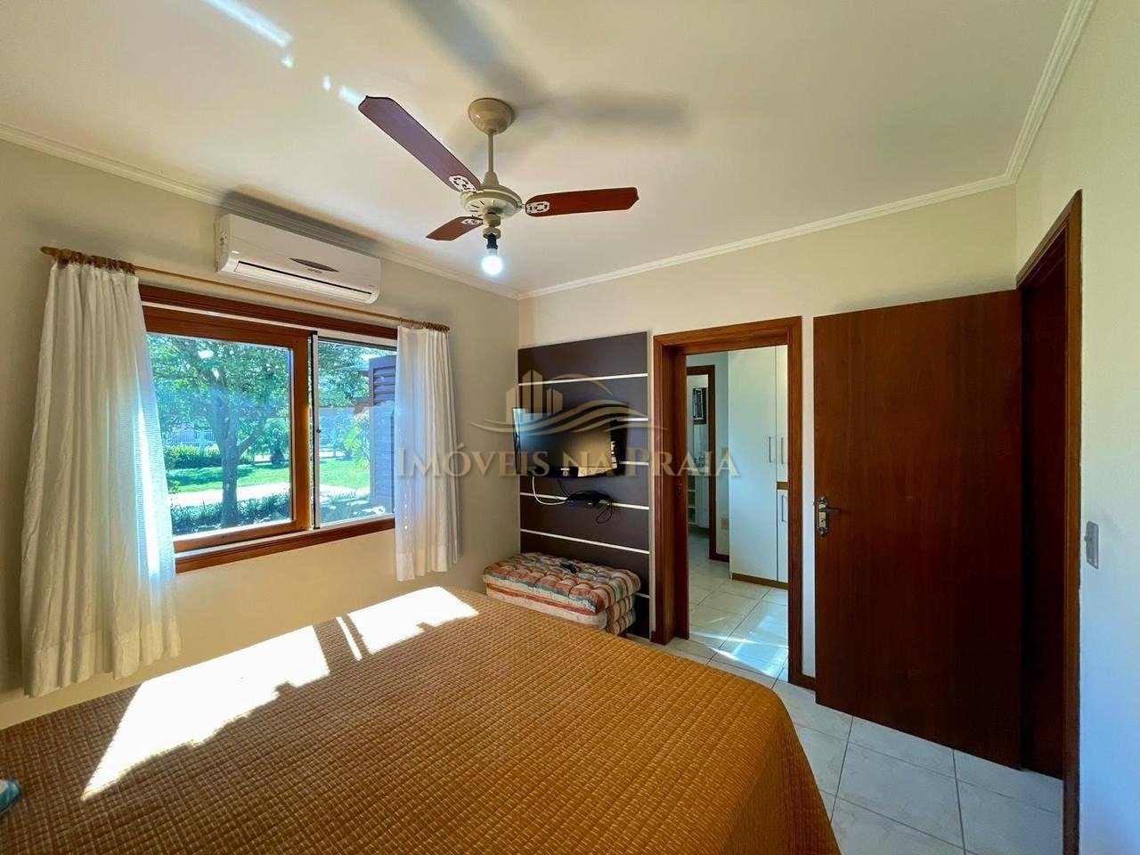 Foto 33 — Casa 4 dormitórios no bairro Atlântida