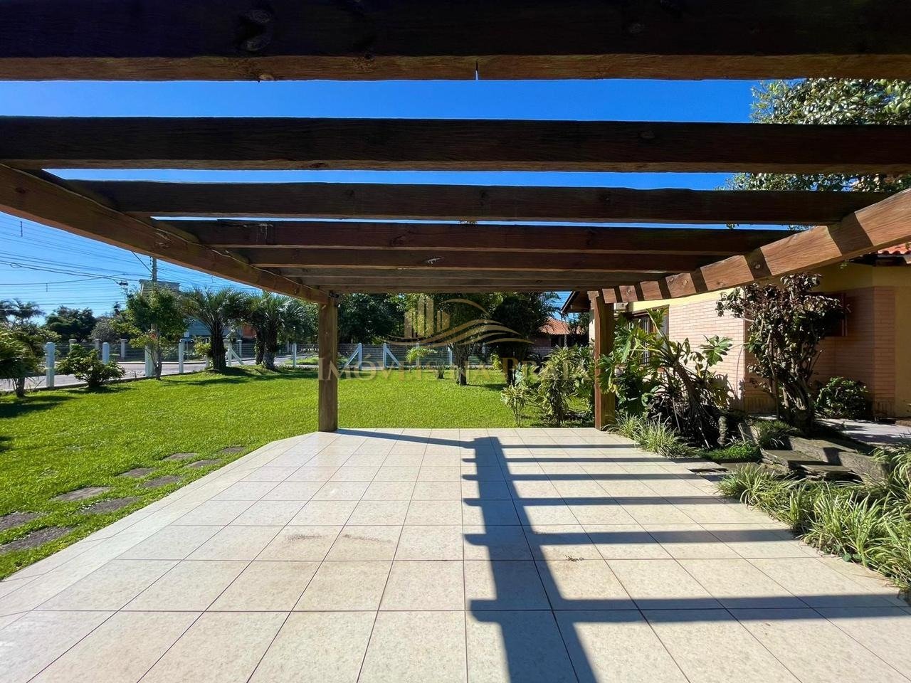 Foto 11 — Casa 4 dormitórios no bairro Atlântida