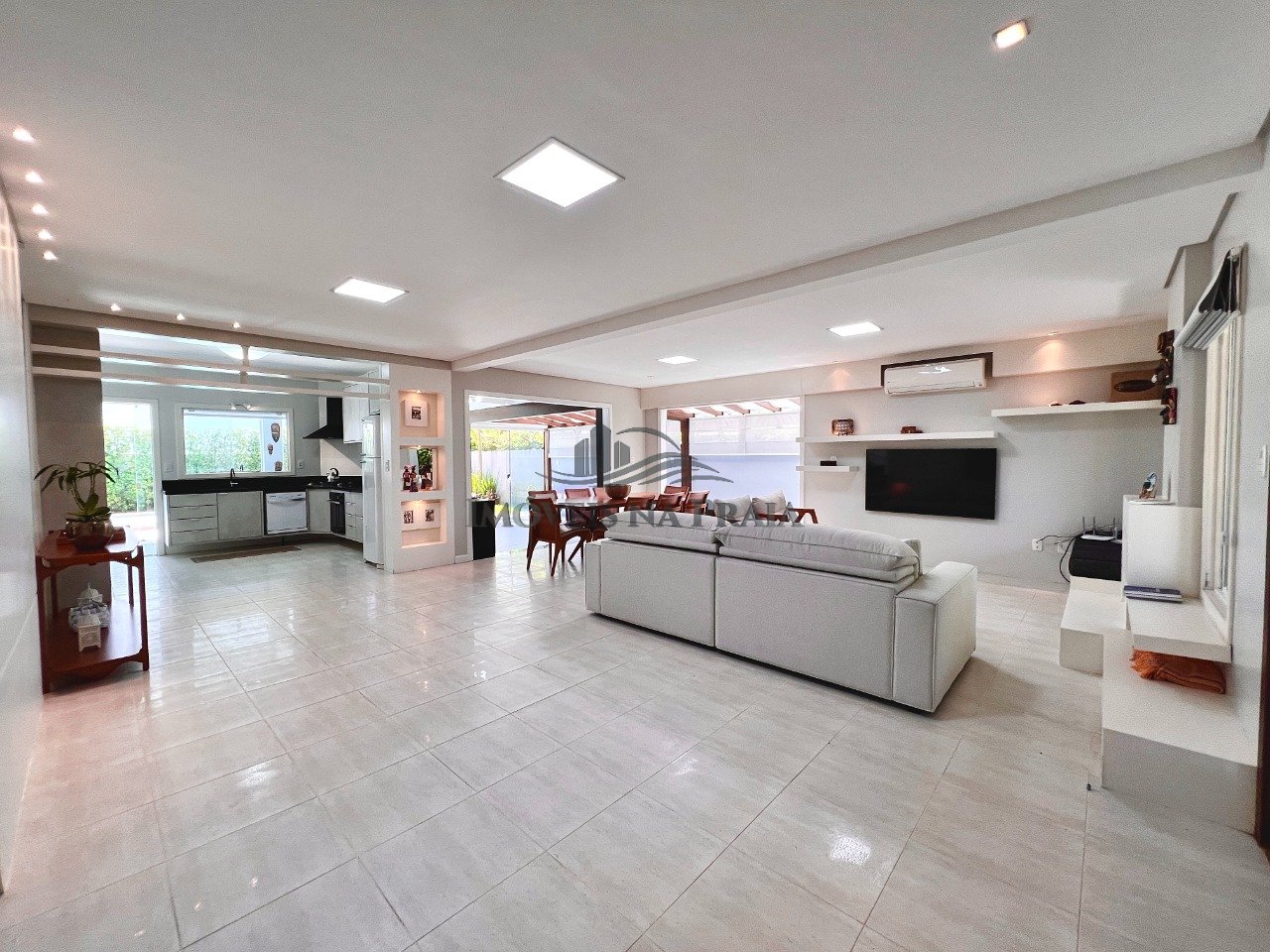 Foto 14 — Casa em Condomínio 5 Dormitório(s) Bairro Atlântid