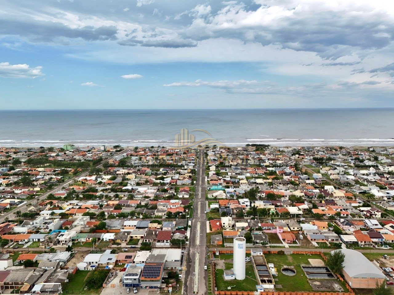 Foto 2 — Casa 4 Dormitório(s) Bairro Atlântida Sul
