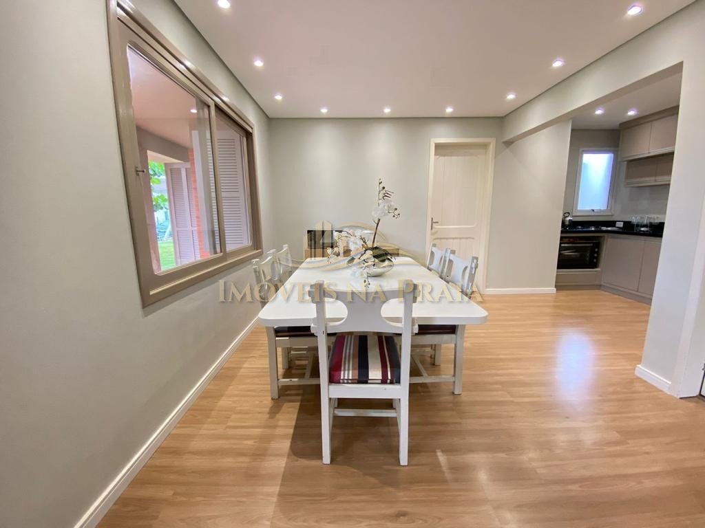 Foto 9 — Casa 3 dormitórios no bairro Arpoador