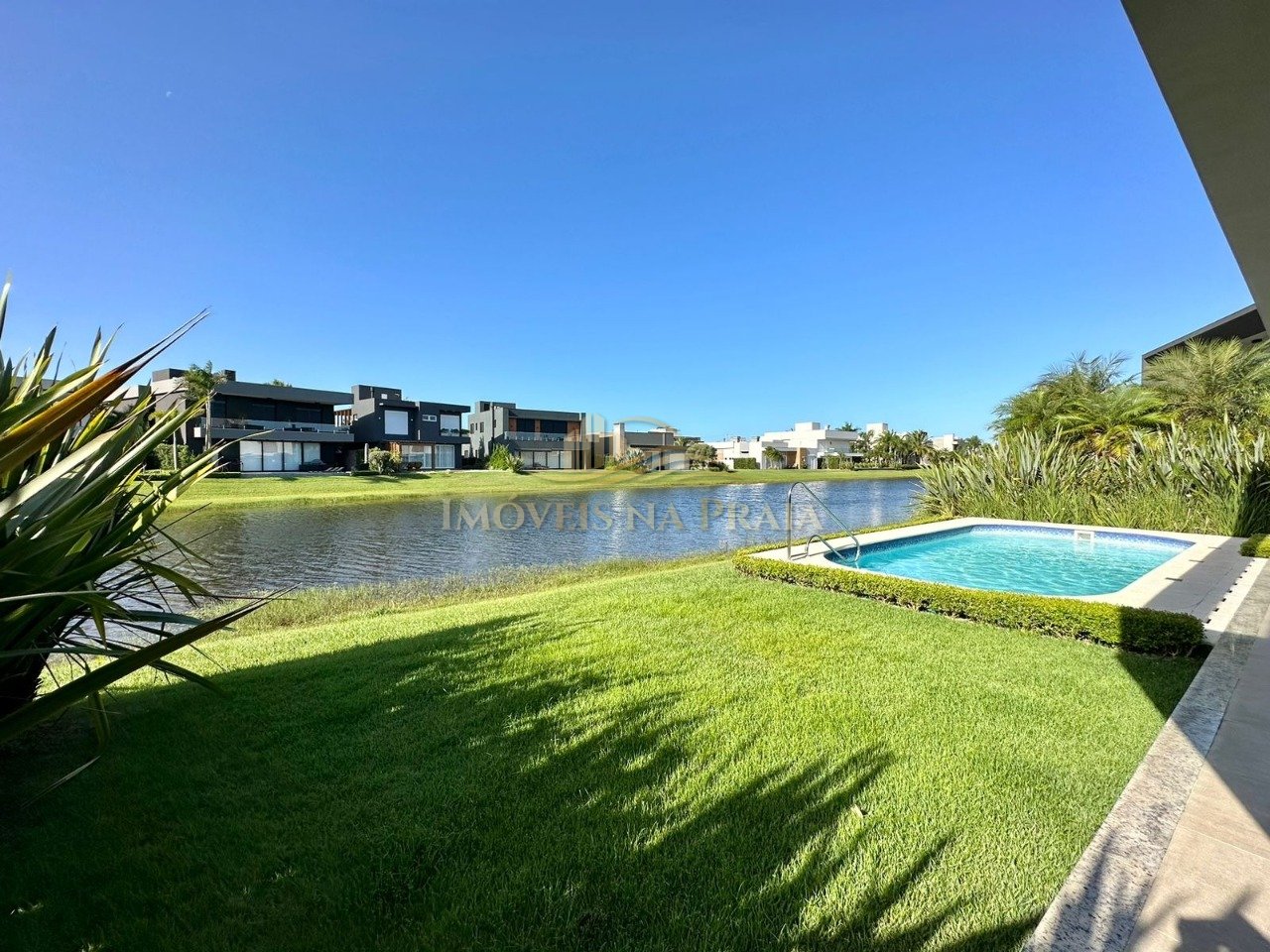 Foto 17 — Casa em Condomínio 5 Dormitório(s) Bairro Enseada