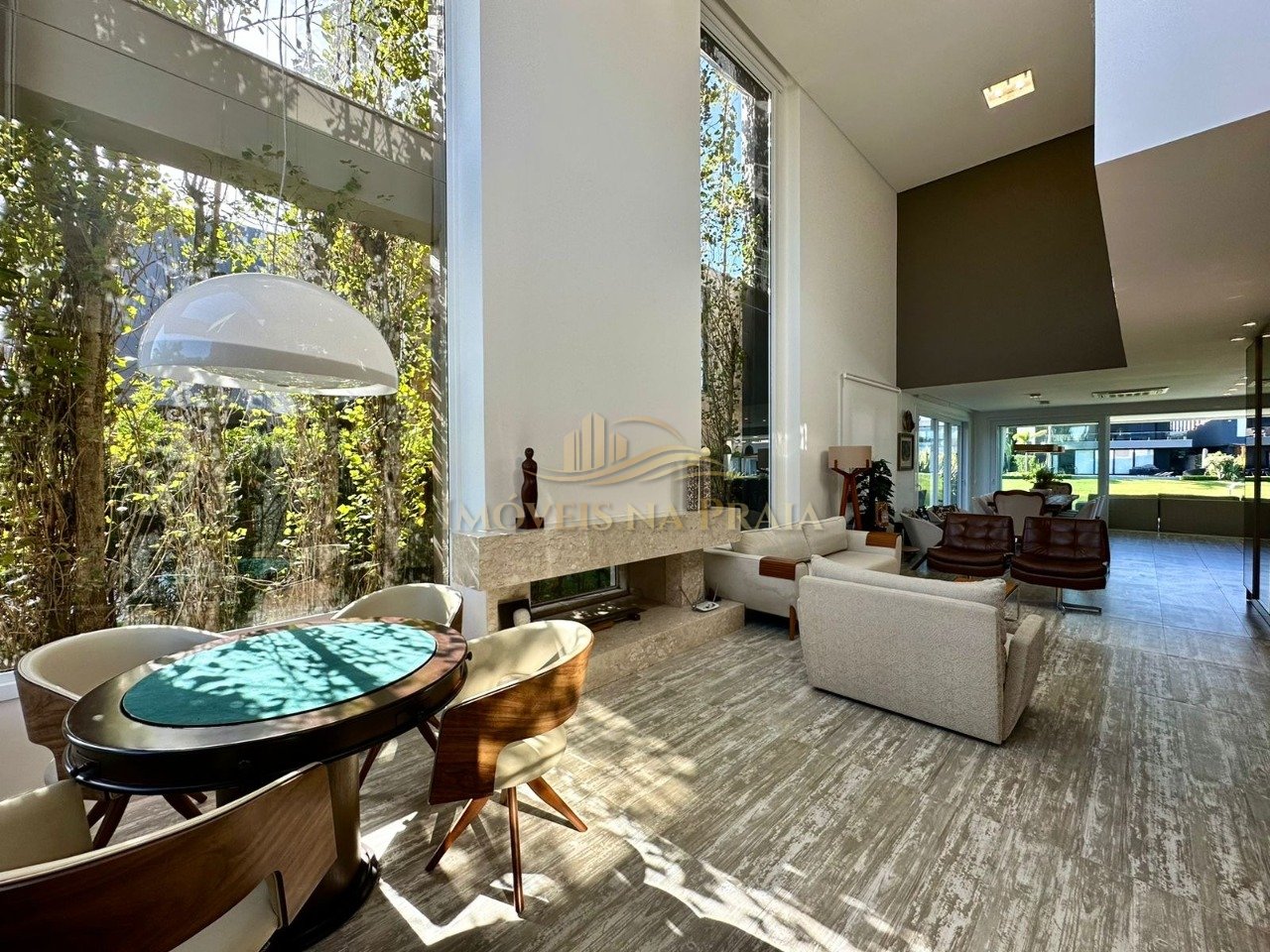 Foto 2 — Casa em Condomínio 5 Dormitório(s) Bairro Enseada