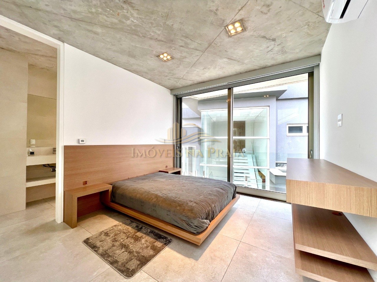 Foto 40 — Casa em Condomínio 6 Dormitório(s) Bairro Enseada